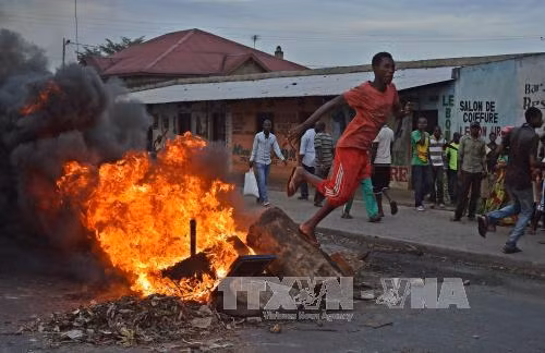 Bạo lực tiếp diễn tại Burundi gây nhiều thương vong ảnh 1