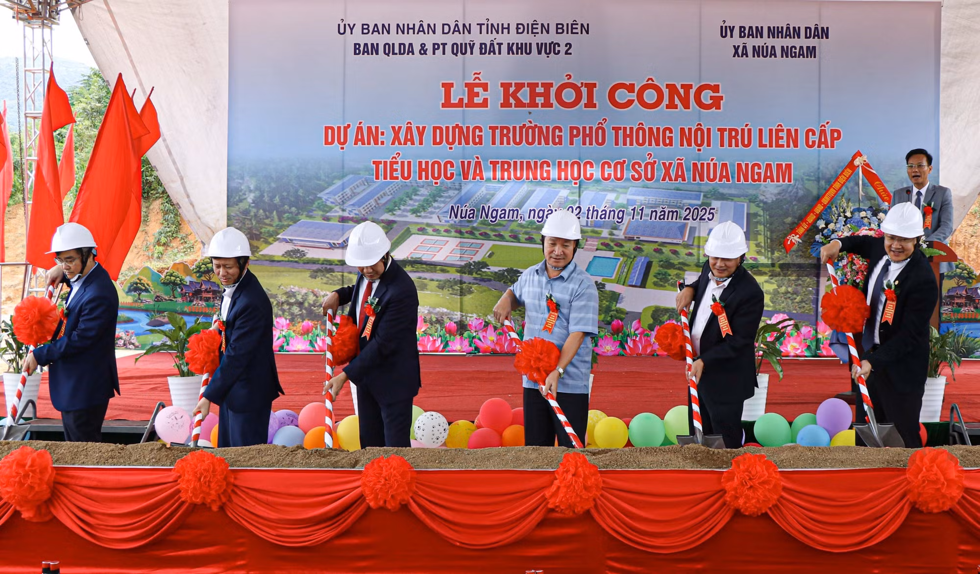 khoi-cong-truong-02112025-01.jpg