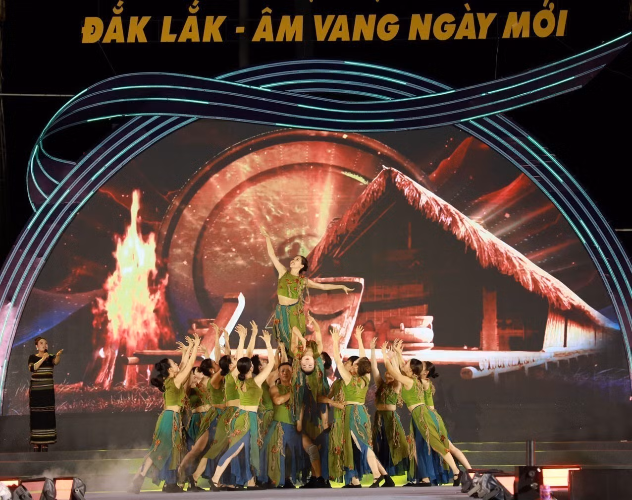 Một tiết mục nghệ thuật trong chương trình.