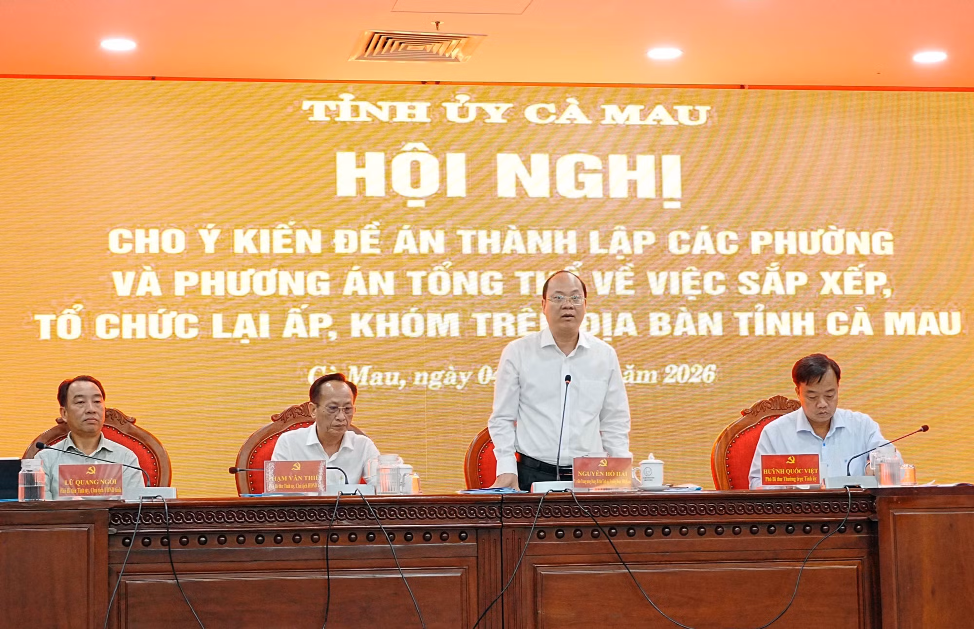 Bí thư Tỉnh ủy Cà Mau Nguyễn Hồ Hải phát biểu tại Hội nghị.