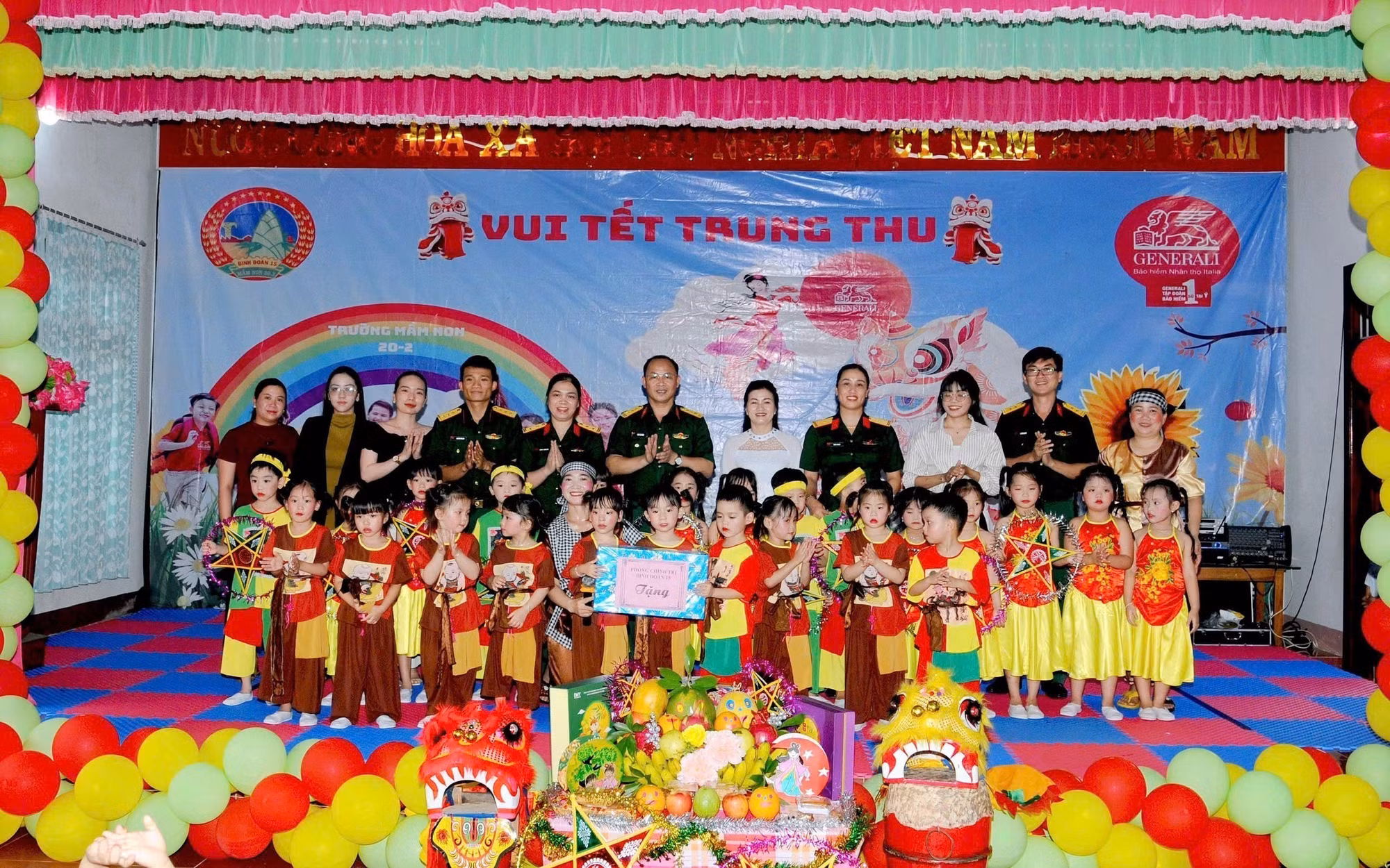 Hơn 20.000 phần quà được các Đoàn Kinh tế Quốc phòng trực thuộc Binh đoàn 15 trao cho các cháu thiếu nhi tại 19 xã tại tỉnh Gia Lai nhân dịp Trung thu 2025.