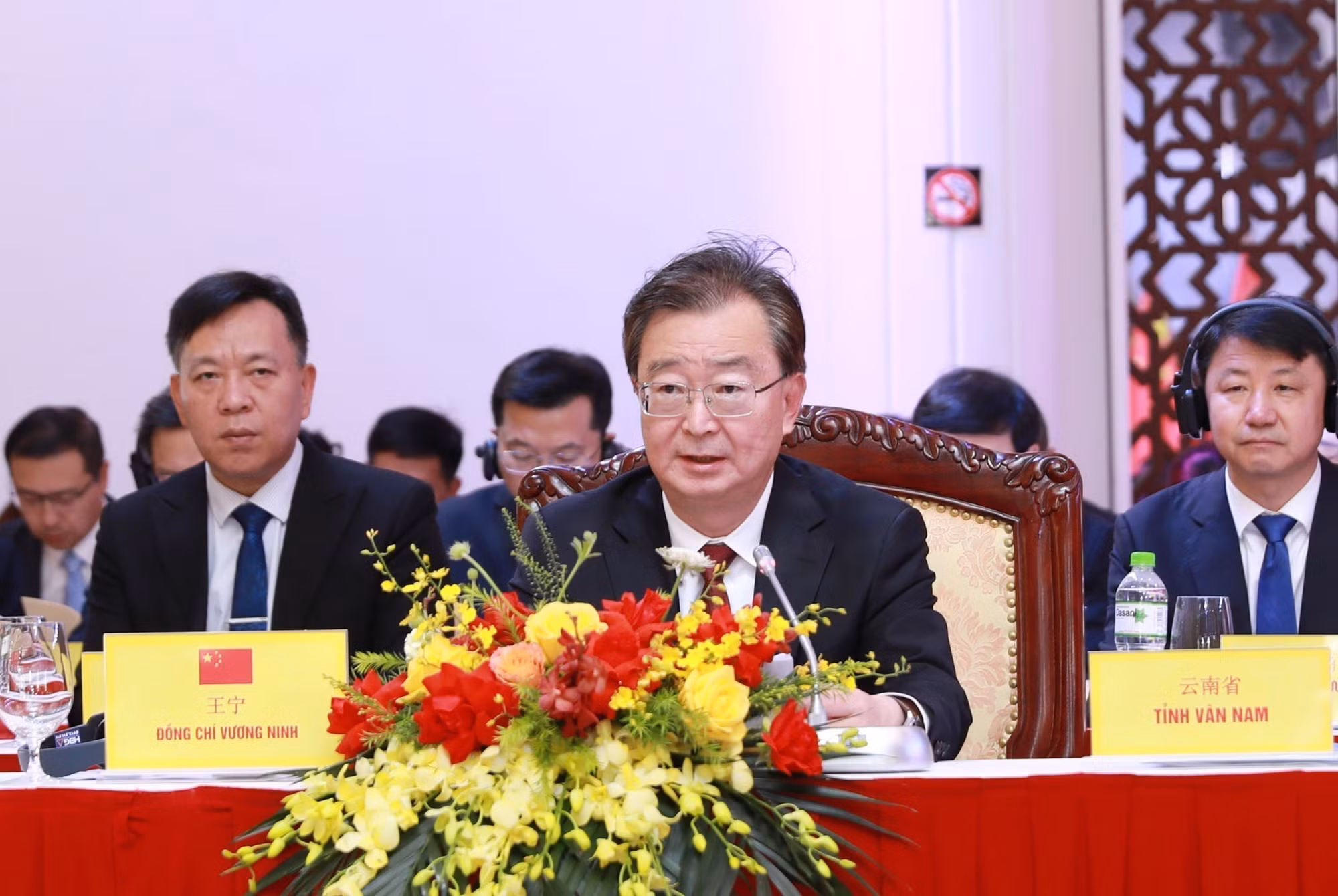 Bí thư Tỉnh ủy Vân Nam (Trung Quốc) Vương Ninh phát biểu. Ảnh: Quý Trung/TTXVN