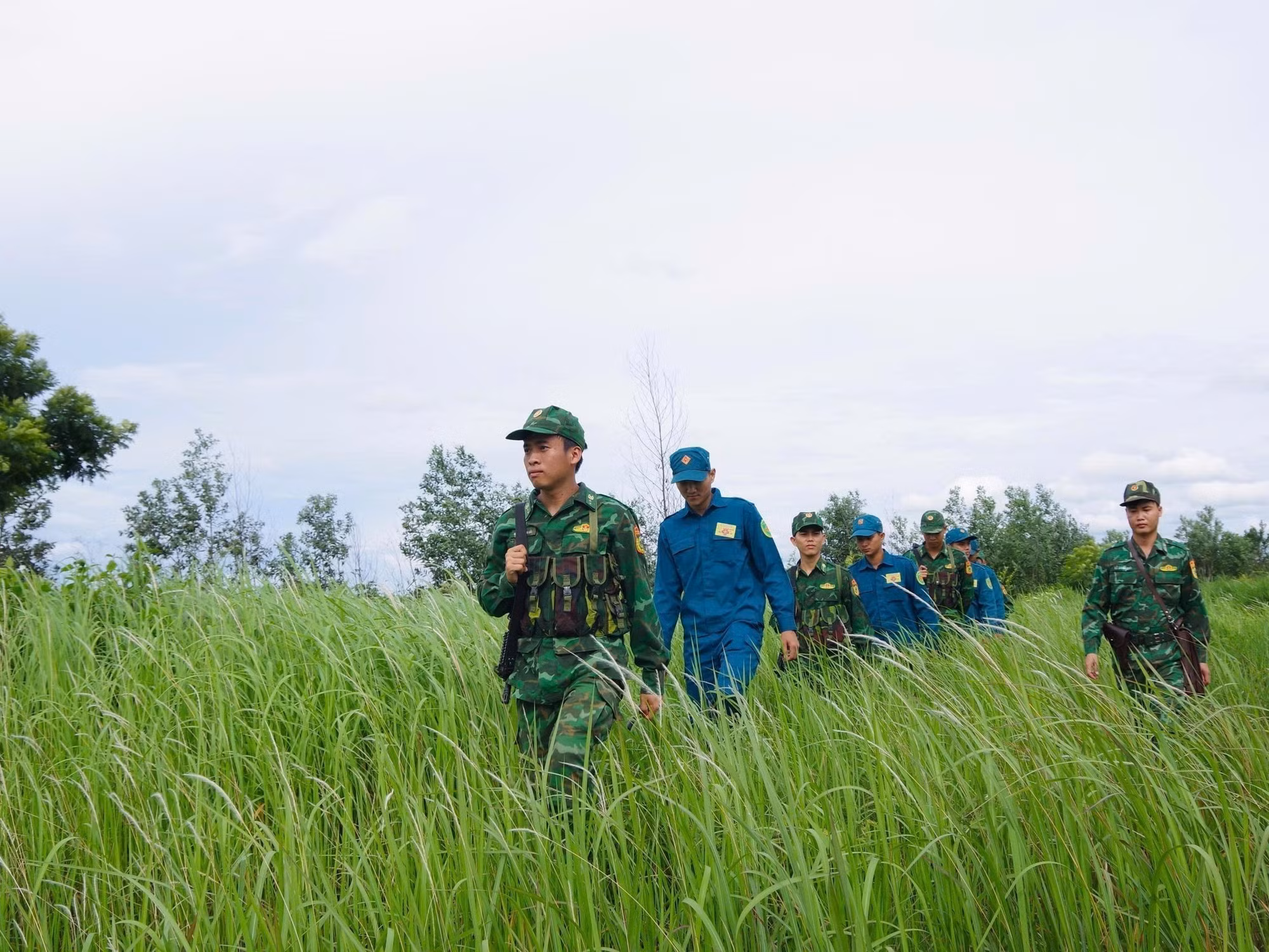 Lực lượng Biên phòng thực hiện công tác tuần tra biên giới.
