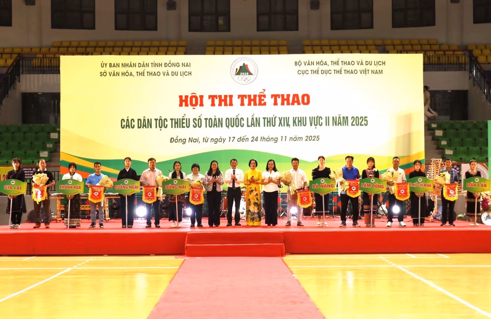 ttcdt-thieu-so-17112025-02.jpg