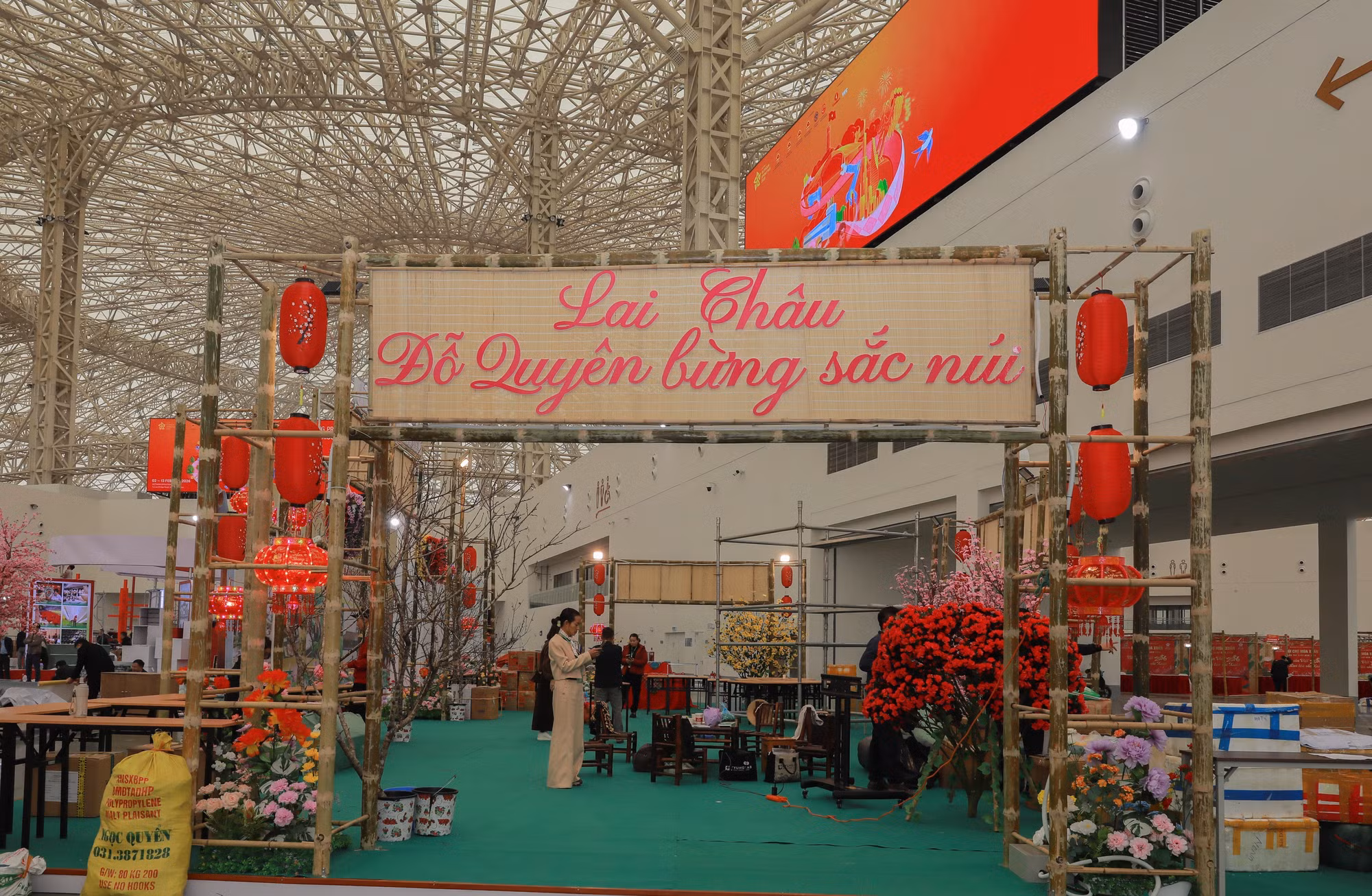hoi-cho-mua-xuan-03022026-01.jpg