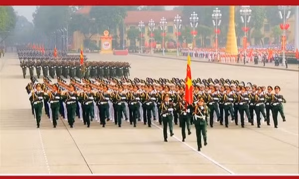 Sẽ tổ chức diễu binh, diễu hành kỷ niệm 100 năm thành lập Đảng