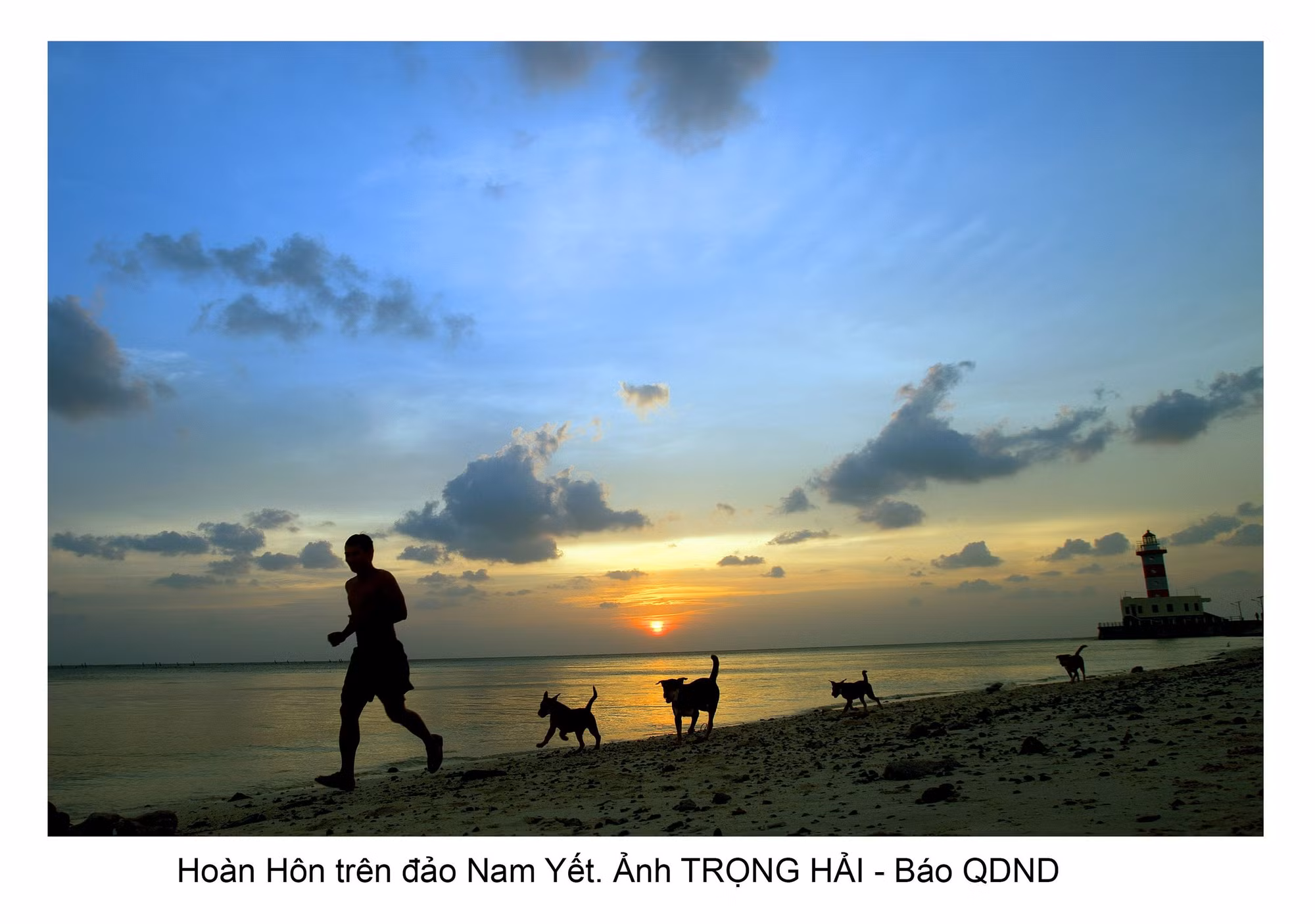 hoang-hon-tren-dao-nam-yet-dinh-trong-hai-bao-qdnd.jpg