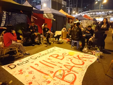 ‘Chiếm Trung tâm’ ở Hong Kong đêm trước ‘giờ G’ ảnh 9