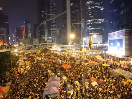 ‘Chiếm Trung tâm’ ở Hong Kong đêm trước ‘giờ G’ ảnh 1