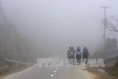 Lào Cai lạnh nhất từ đầu đông, Sapa rét 3 độ C ảnh 1
