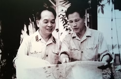 Đại tướng Nguyễn Chí Thanh - 'tướng chính trị' và 'tướng chiến lược' ảnh 1