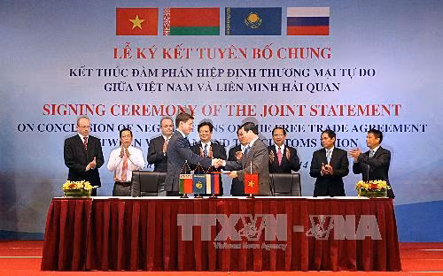 Bộ trưởng Vũ Huy Hoàng: Các FTA sẽ mở ra cơ hội mới ảnh 1