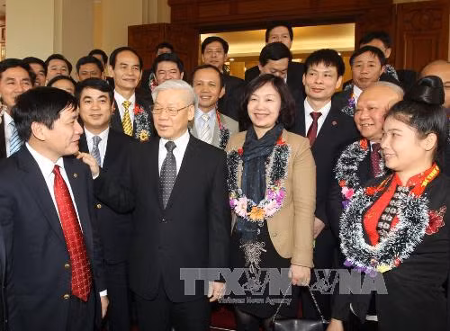 Tổng Bí thư gặp mặt các Bí thư Chi bộ xuất sắc Khối doanh nghiệp Trung ương ảnh 1