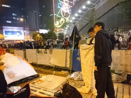 ‘Chiếm Trung tâm’ ở Hong Kong đêm trước ‘giờ G’ ảnh 6