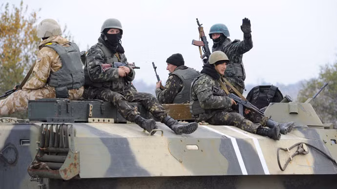 Ukraine muốn tăng gấp đôi ngân sách quốc phòng ảnh 1