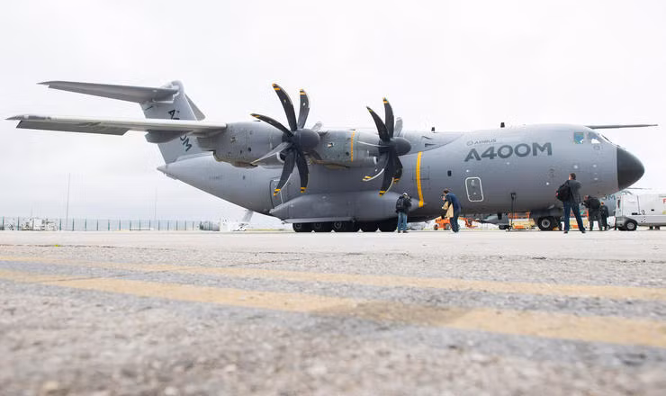 Đức nhận máy bay vận tải Airbus A400M đầu tiên ảnh 1