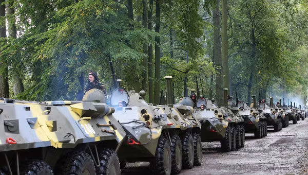 Nga tập trận bất ngờ ở Kaliningrad, sát NATO ảnh 1