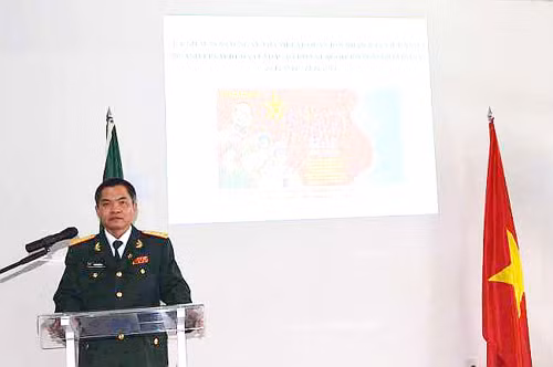 Kỷ niệm 70 năm thành lập QĐND Việt Nam tại Brazil ảnh 1