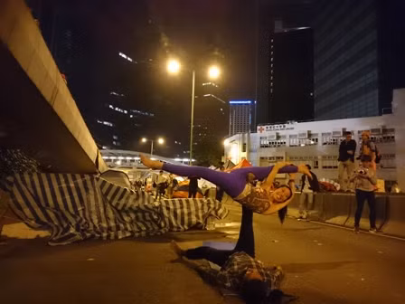 ‘Chiếm Trung tâm’ ở Hong Kong đêm trước ‘giờ G’ ảnh 4
