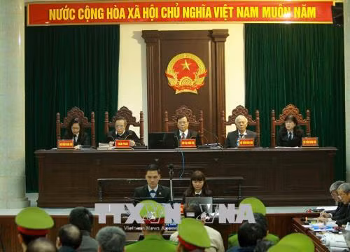 Chùm ảnh: Phiên tòa xét xử Trịnh Xuân Thanh và đồng phạm sáng 15/1 ảnh 4