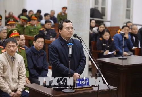 Chùm ảnh: Ngày thứ ba xét xử Trịnh Xuân Thanh và đồng phạm ảnh 5