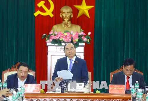 Thủ tướng Nguyễn Xuân Phúc: Tìm những giá trị gia tăng mới trên mảnh đất Phú Yên ảnh 1