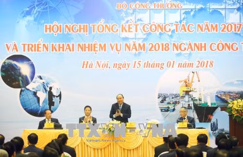 Thủ tướng Nguyễn Xuân Phúc: Phải chỉ đạo 'sát sàn sạt' phát triển công thương ở địa phương ảnh 2