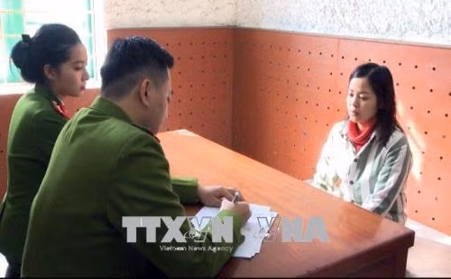 Kế toán ngân hàng giả mạo chữ ký, chiếm đoạt 8 tỷ đồng ảnh 1
