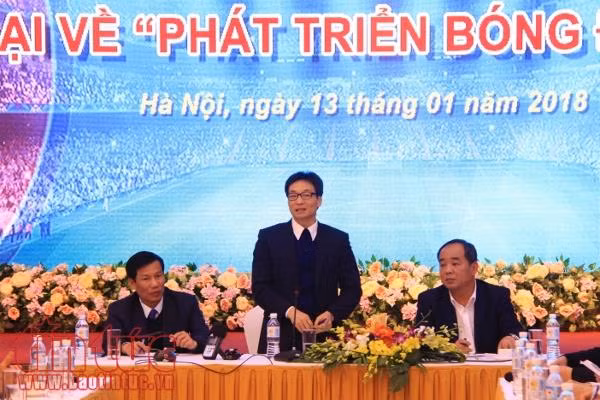 Phó Thủ tướng Vũ Đức Đam: Xử lý nghiêm tiêu cực để phát triển bóng đá Việt Nam ảnh 1