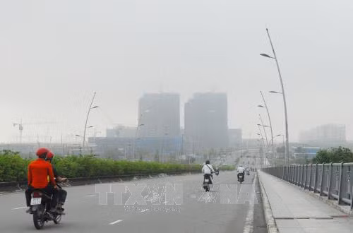 Không khí lạnh suy yếu, nhiệt độ tăng mạnh, Tây Bắc có nơi 28 độ ảnh 1