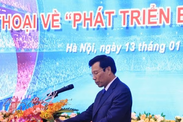 Phó Thủ tướng Vũ Đức Đam: Xử lý nghiêm tiêu cực để phát triển bóng đá Việt Nam ảnh 2