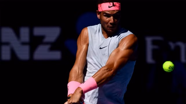Rafael Nadal dùng lại mốt áo không tay, 'ăn diện' nhất Australian mở rộng ảnh 7