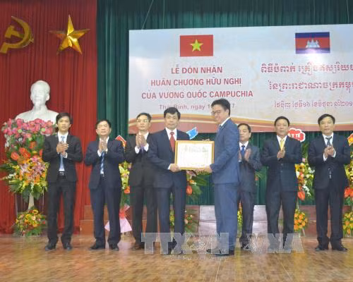Khắc sâu tình hữu nghị hai nước Việt Nam - Campuchia ảnh 1