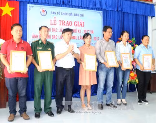 Các địa phương kỷ niệm Ngày Báo chí Cách mạng Việt Nam ảnh 1