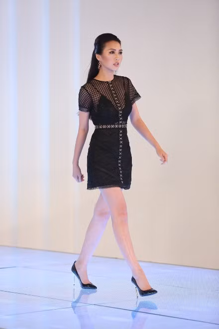 The Face: Team Hoàng Thùy thua trận, phải loại Thiếu Lan ảnh 3