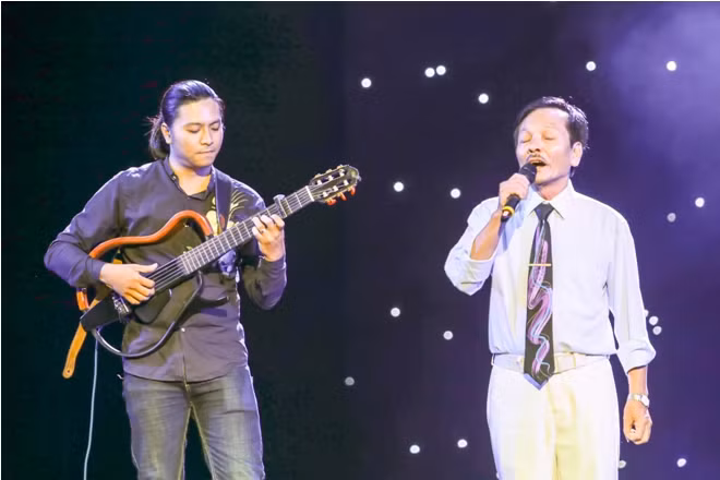 Buổi ra mắt sách đặc biệt của nhạc sĩ Nguyễn Thụy Kha ảnh 8