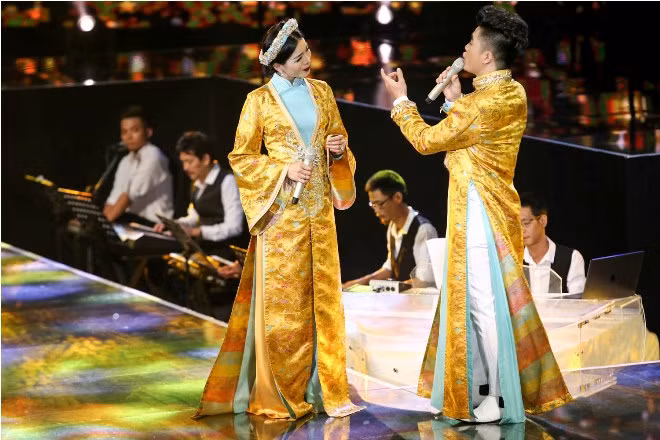 Chung kết Thần tượng Bolero: Triều Quân chưa phát huy được khả năng, giành ngôi Á quân ảnh 1