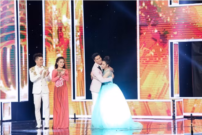 Thần tượng Bolero: Hellen Thủy chiến thắng nhờ bình chọn, chưa thuyết phục về tài năng ảnh 6