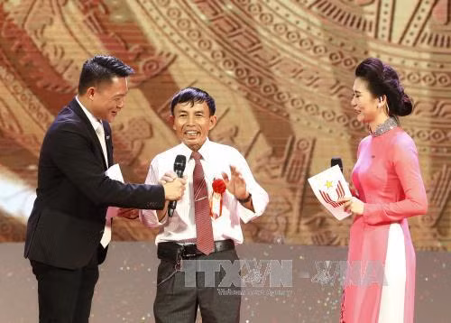 Tỷ phú sầu riêng ảnh 1