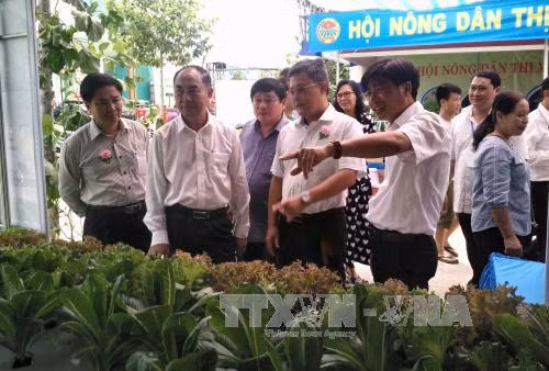 Hội chợ trái cây và hàng nông sản tỉnh Bình Phước ảnh 1