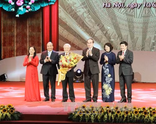 Tổng Bí thư: Cần tổ chức nhiều phong trào thi đua sôi nổi để khơi dậy lòng tự hào dân tộc ảnh 2
