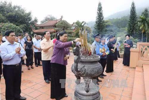 Phó Chủ tịch Thường trực Quốc hội Tòng Thị Phóng thăm và làm việc tại Thái Nguyên ảnh 1