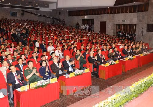 Tổng Bí thư: Cần tổ chức nhiều phong trào thi đua sôi nổi để khơi dậy lòng tự hào dân tộc ảnh 1
