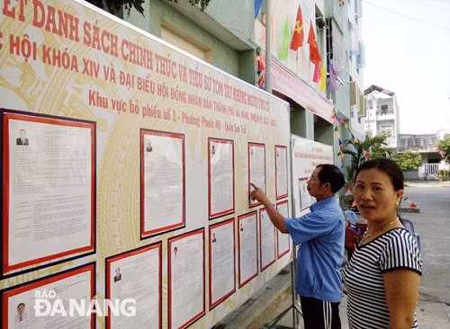Đà Nẵng niêm yết danh sách UCV đại biểu QH và HĐND các cấp ảnh 1