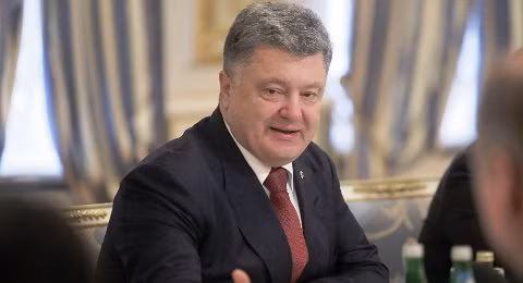 Ông Poroshenko tuyên bố Ukraine đã sống lại ảnh 1