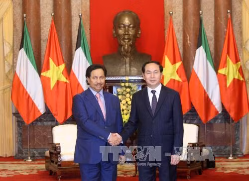 Thủ tướng Nguyễn Xuân Phúc hội đàm với Thủ tướng Kuwait ảnh 2