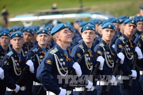 Nga tăng thêm 3 sư đoàn đối phó với NATO ảnh 1