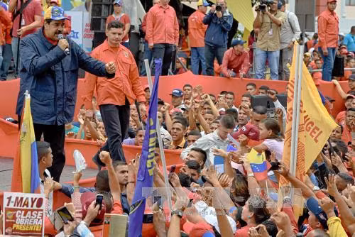 Tổng thống Venezuela sẵn sàng trưng cầu dân ý ảnh 1