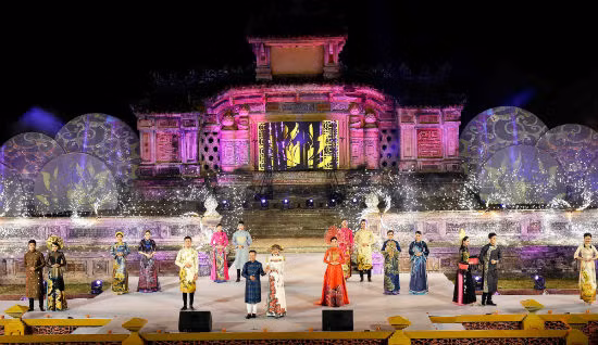 Ấn tượng nghệ thuật quảng diễn đường phố tại Festival Huế ảnh 1