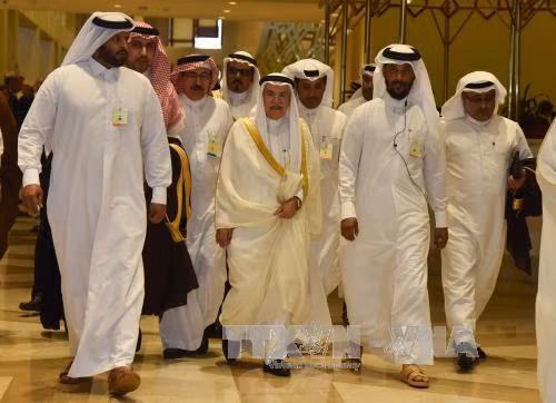 Bộ trưởng Dầu mỏ Saudi mất ghế ảnh 1